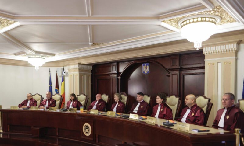 Grindeanu a sesizat CCR, acuzând Guvernul Bolojan că a emis OUG 38/2026 după demitere și peste Parlament