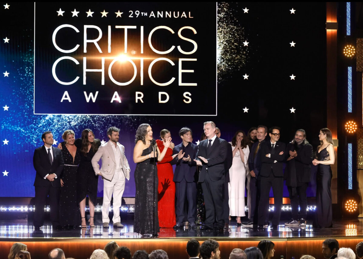 Netflix și Warner Bros. au strălucit la Critics Choice Awards 2026 Filmul „One Battle After Another” a câștigat premiul principal