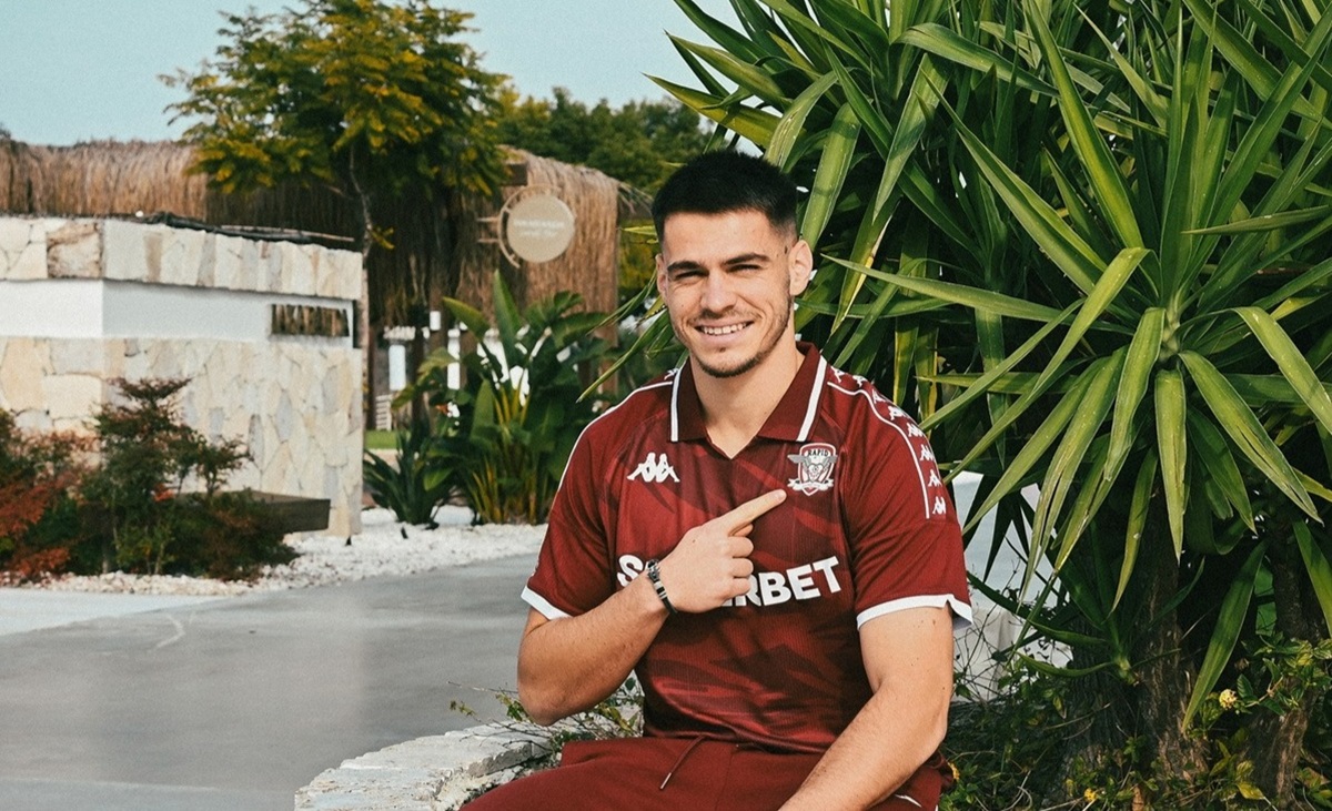 Atacantul Daniel Paraschiv va juca pentru FC Rapid până la finalul sezonului