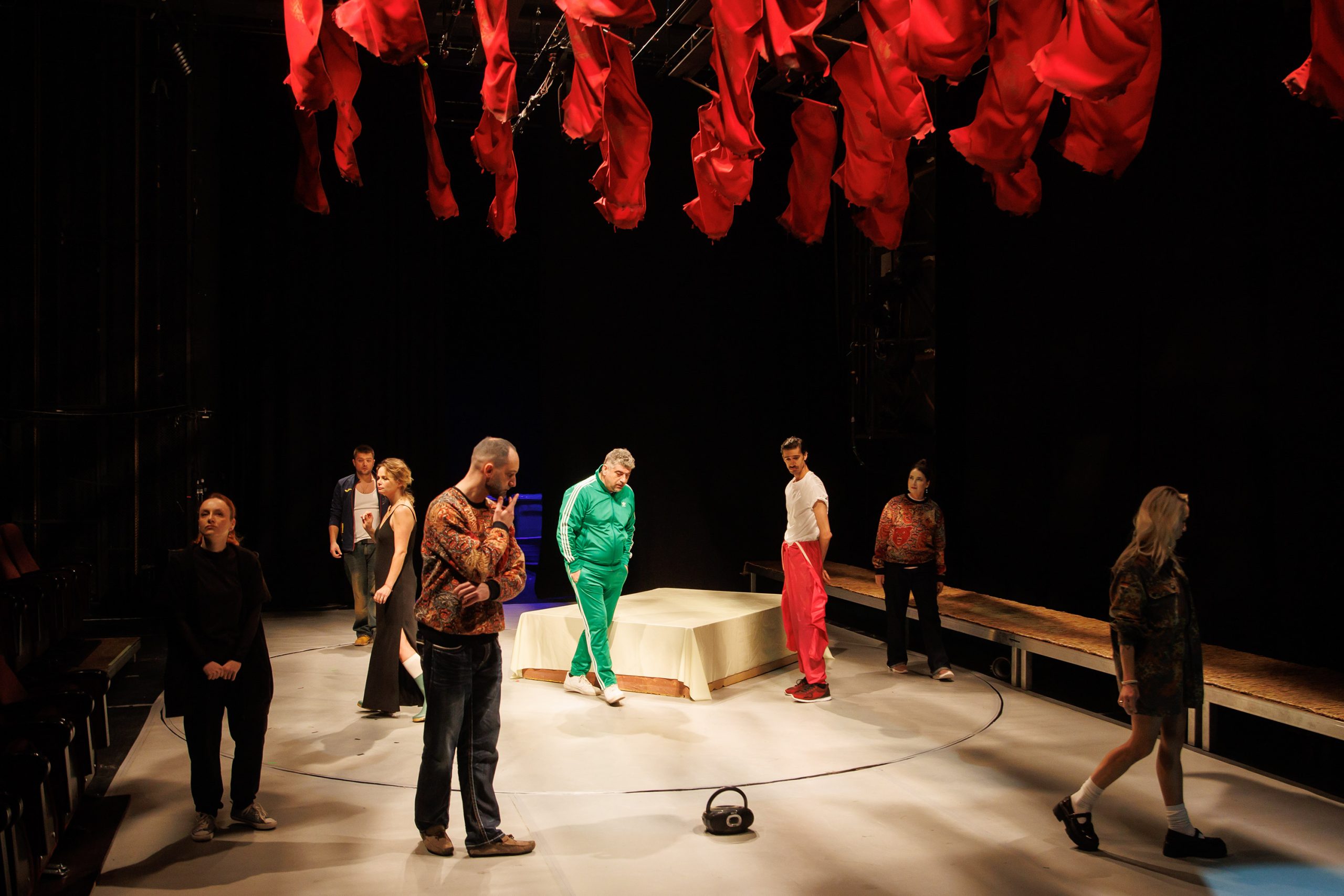 O nouă premieră la Teatrul Mic. Delta, un spectacol care te pune pe gânduri