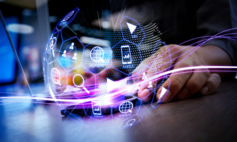 80% dintre români spun că statul se mișcă prea încet cu digitalizarea