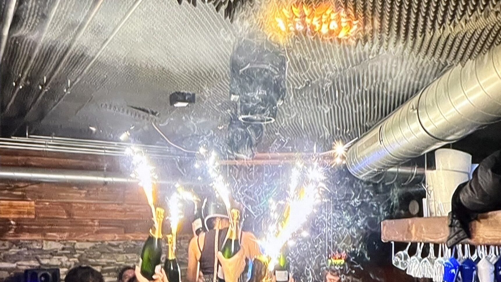 Patronul barului din Crans-Montana, la un pas de libertate. Ce cauțiune va plăti și cum decurge ancheta