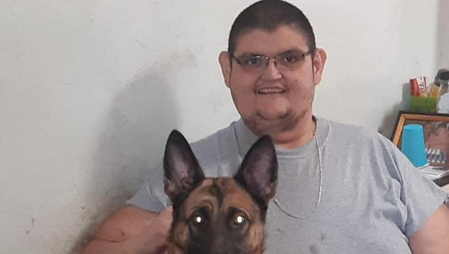 A murit cel mai obez bărbat din lume. Avea 41 de ani și ajunsese la 590 de kg