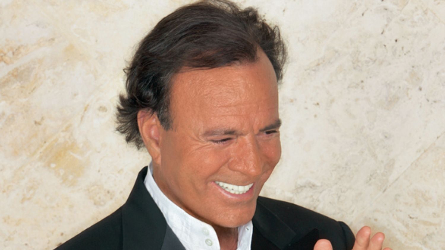 Procurorii spanioli au renunțat la ancheta preliminară deschisă împotriva lui Julio Iglesias