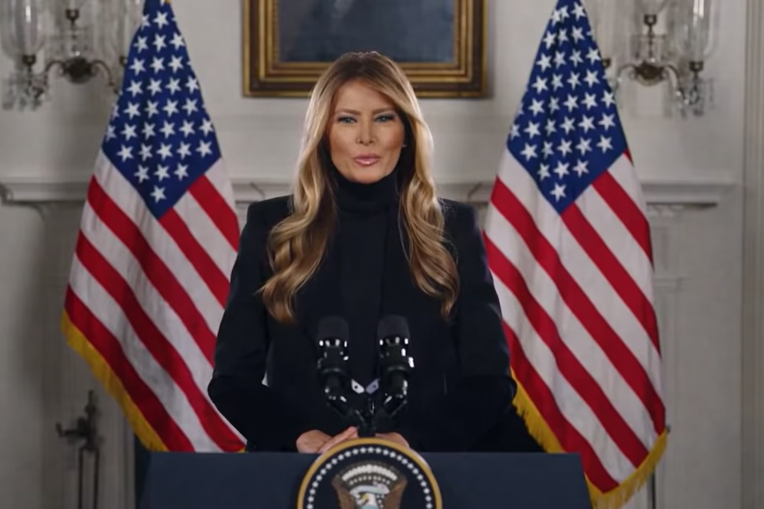 Melania Trump respinge orice asociere cu Jeffrey Epstein. Prima doamnă cere audieri publice în Congres