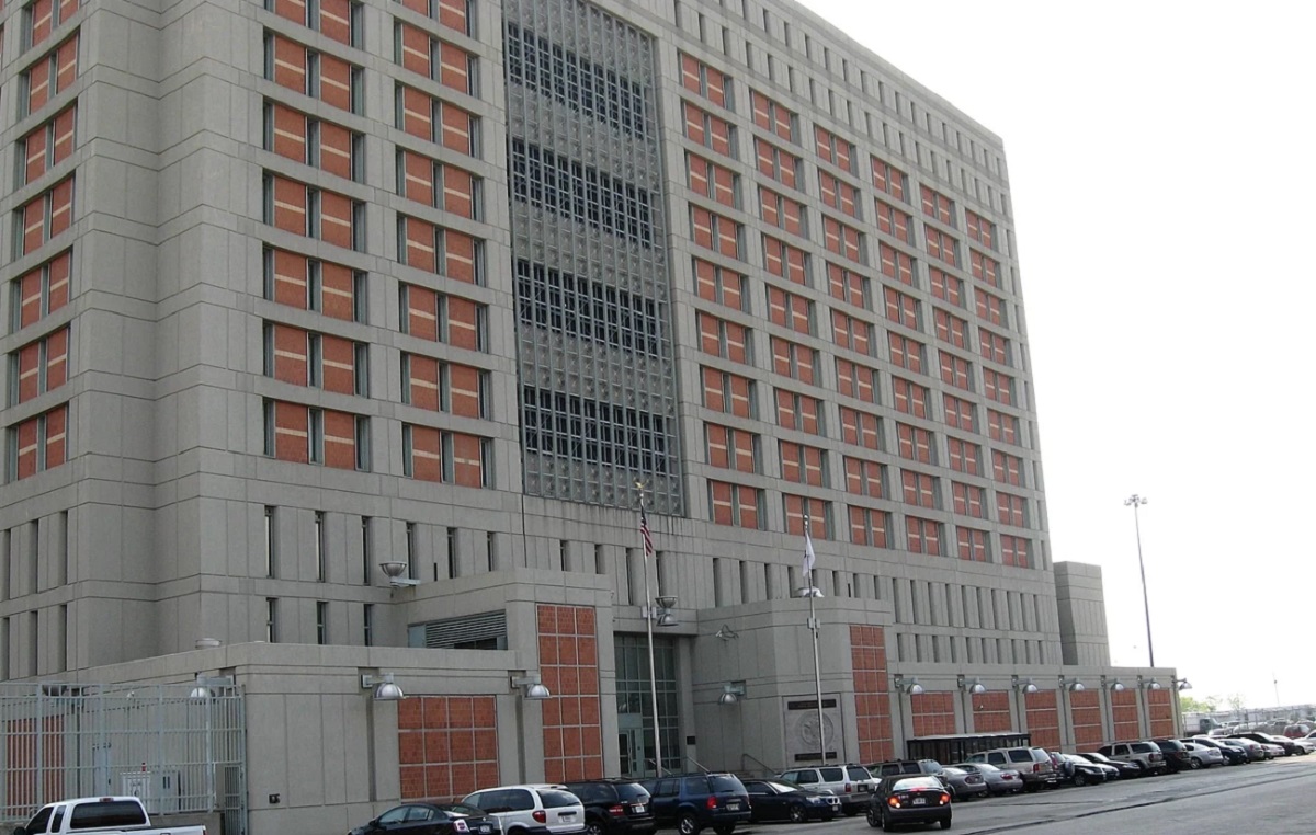 Detalii neștiute despre închisoarea unde e ținut Maduro. Adevărata față a MDC Brooklyn