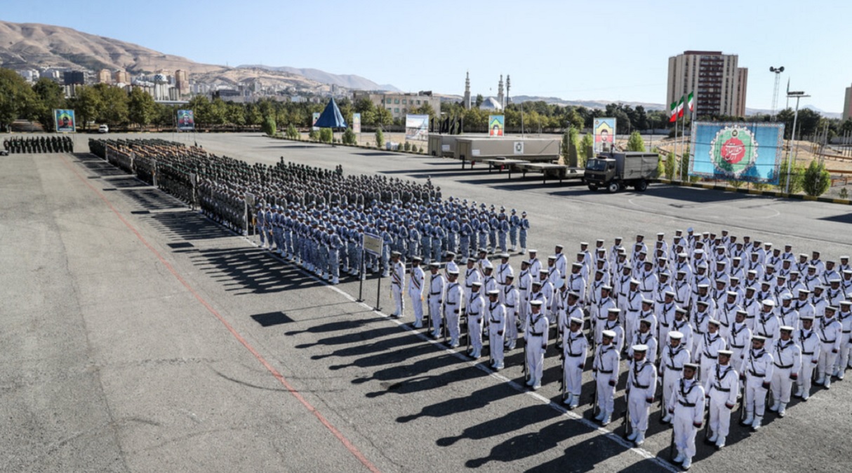 Două armate, un singur stat. Cum este organizată forța militară a Iranului