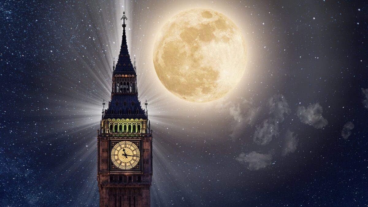 Cercetătorii chinezi au făcut un ceas care măsoară timpul de pe satelitul nelocuit al Pământului