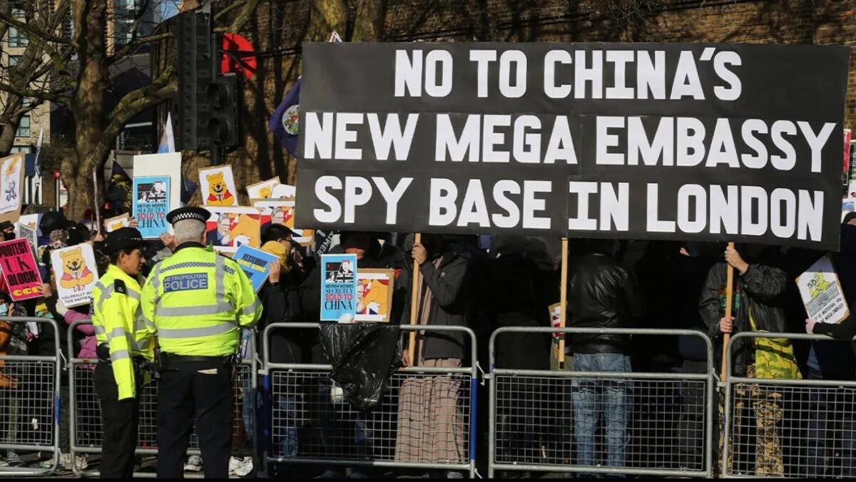 Îngrijorare în Regatul Unit. Ce fac chinezii în Londra depășește orice limită