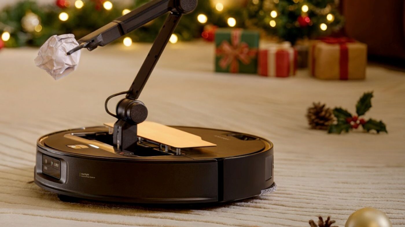 A apărut aspiratorul robot echipat cu picioare