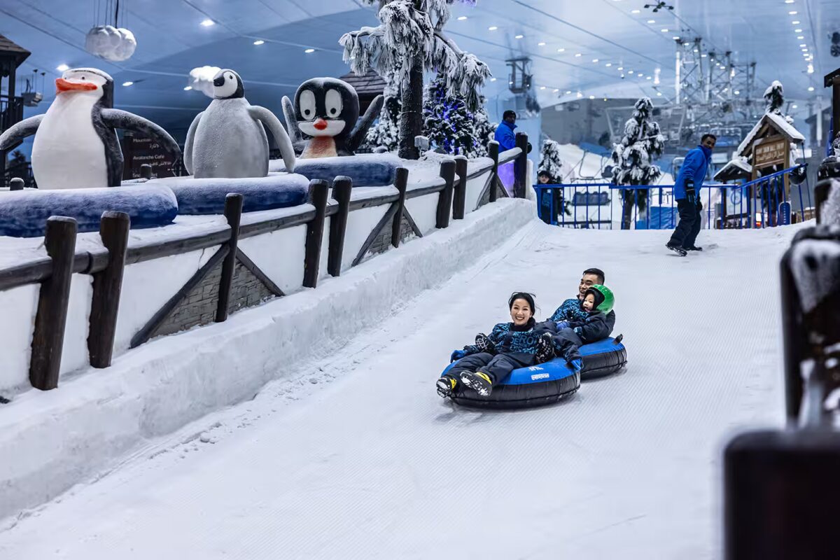Cum a apărut Ski Dubai: muntele de zăpadă din Mall of the Emirates