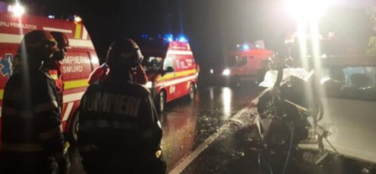 Accident mortal în județul Arad. Coliziune violentă, un mort și mai mulți răniți