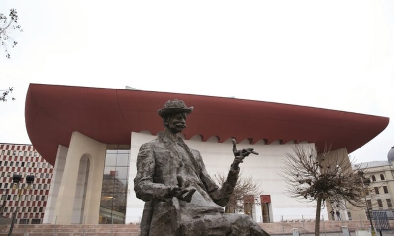 Teatrul Național București deschide stagiunea pe 5 septembrie, cu un repertoriu nou