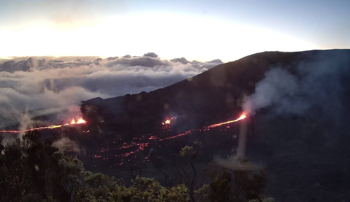 Vulcanul Piton de la Fournaise a intrat în erupție. Ultimul episod similar a avut loc în 2023