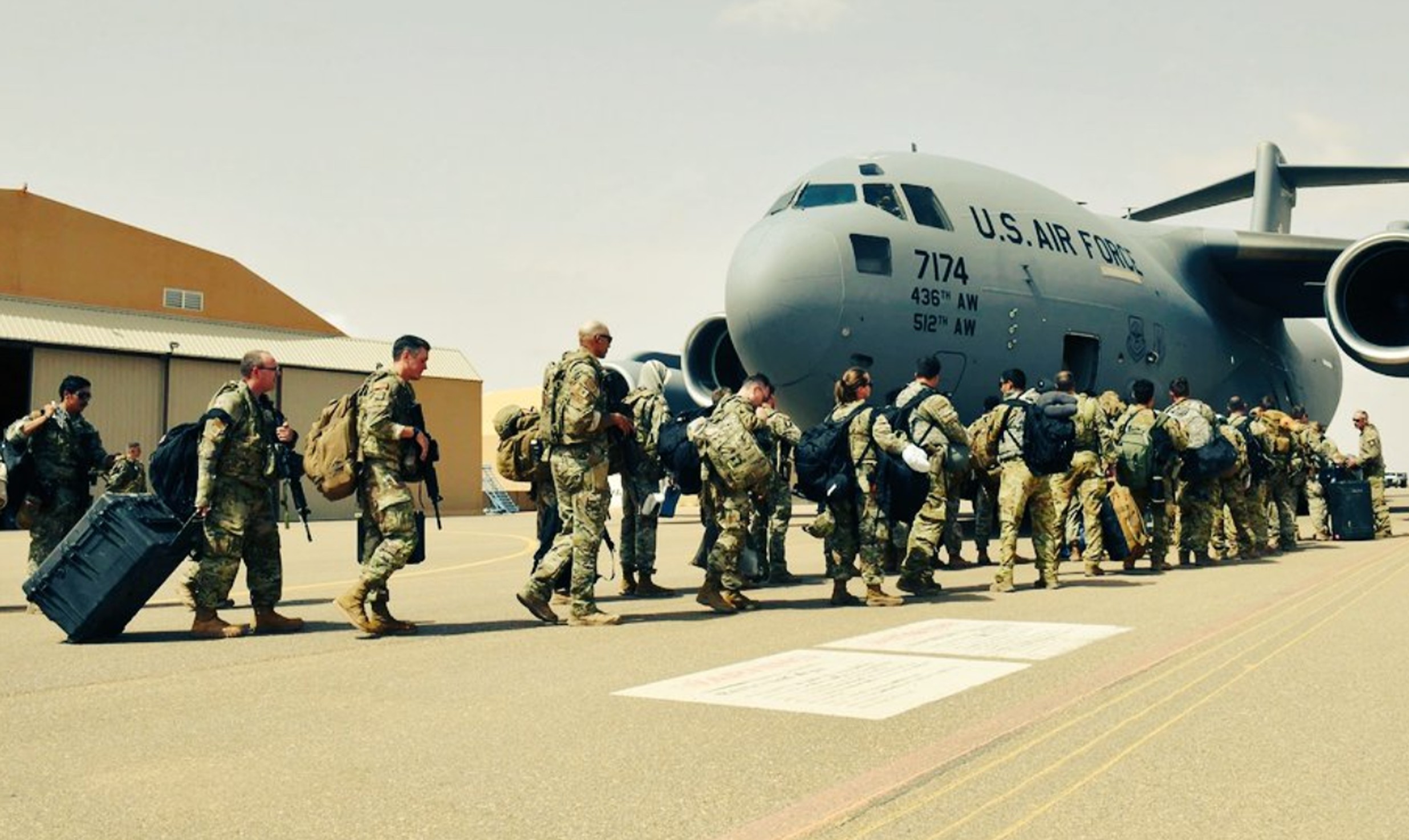 Final de epocă în Orientul Mijlociu: Armata americană părăsește ultimele baze din Irak