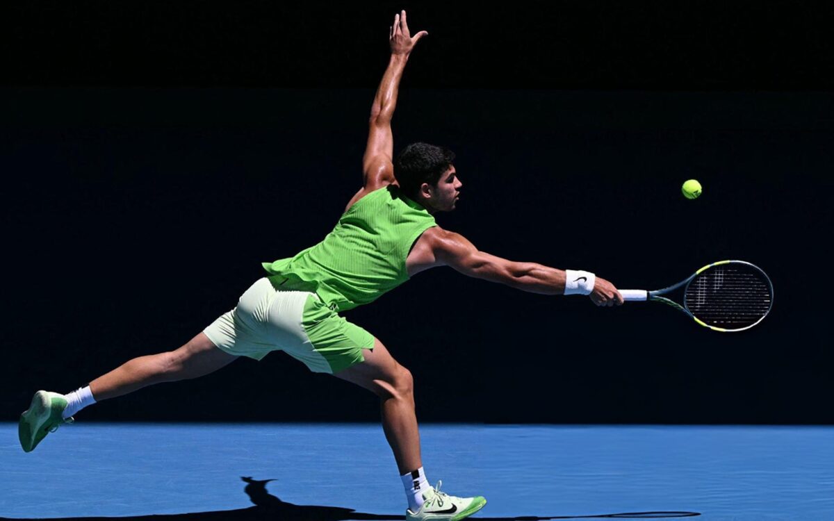 Carlos Alcaraz l-a învins pe Novak Djokovic și a cucerit primul titlu la Australian Open