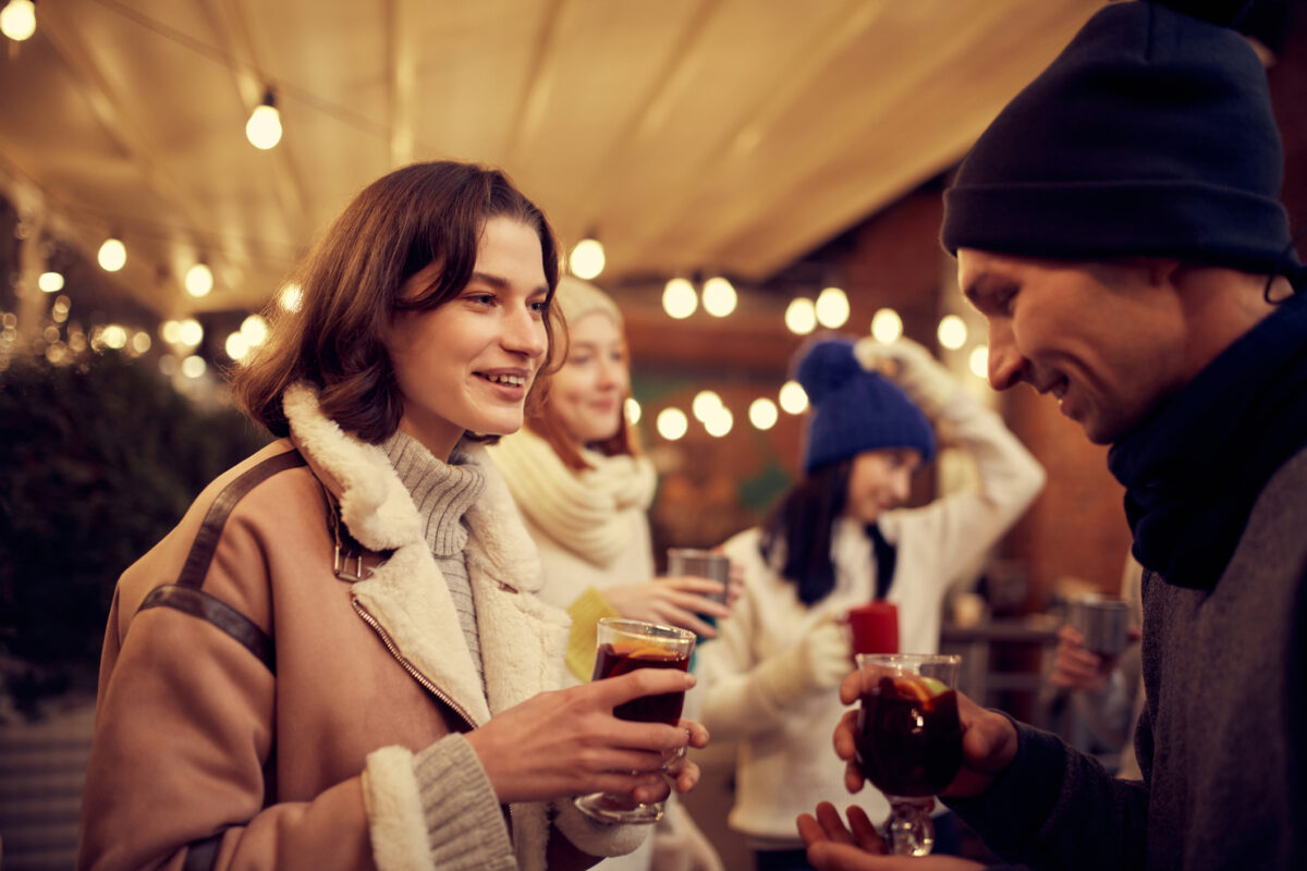 Surprize în plan social. Cinci zodii cunosc persoane importante