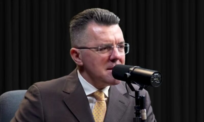 Ce spune Dungaciu despre lista pentru suspendarea președintelui