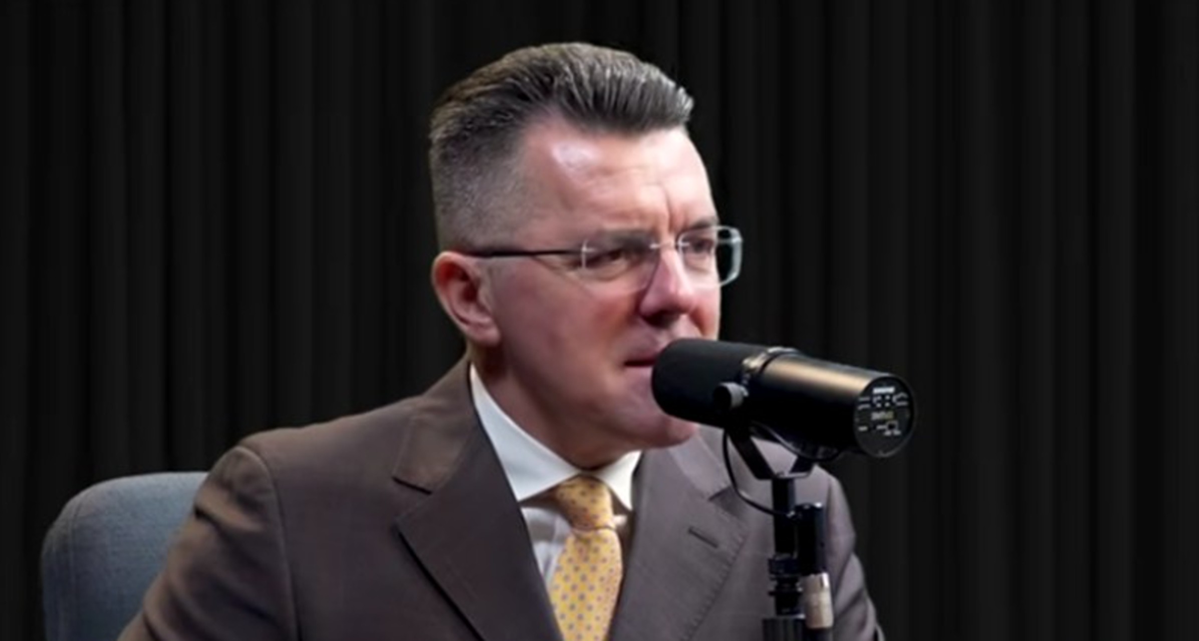 Ce spune Dungaciu despre lista pentru suspendarea președintelui