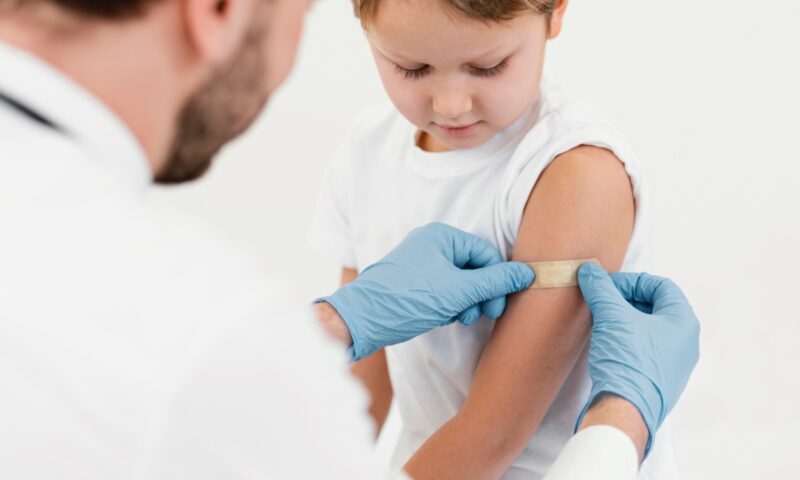 Trump schimbă schema de vaccinare pentru copiii din SUA