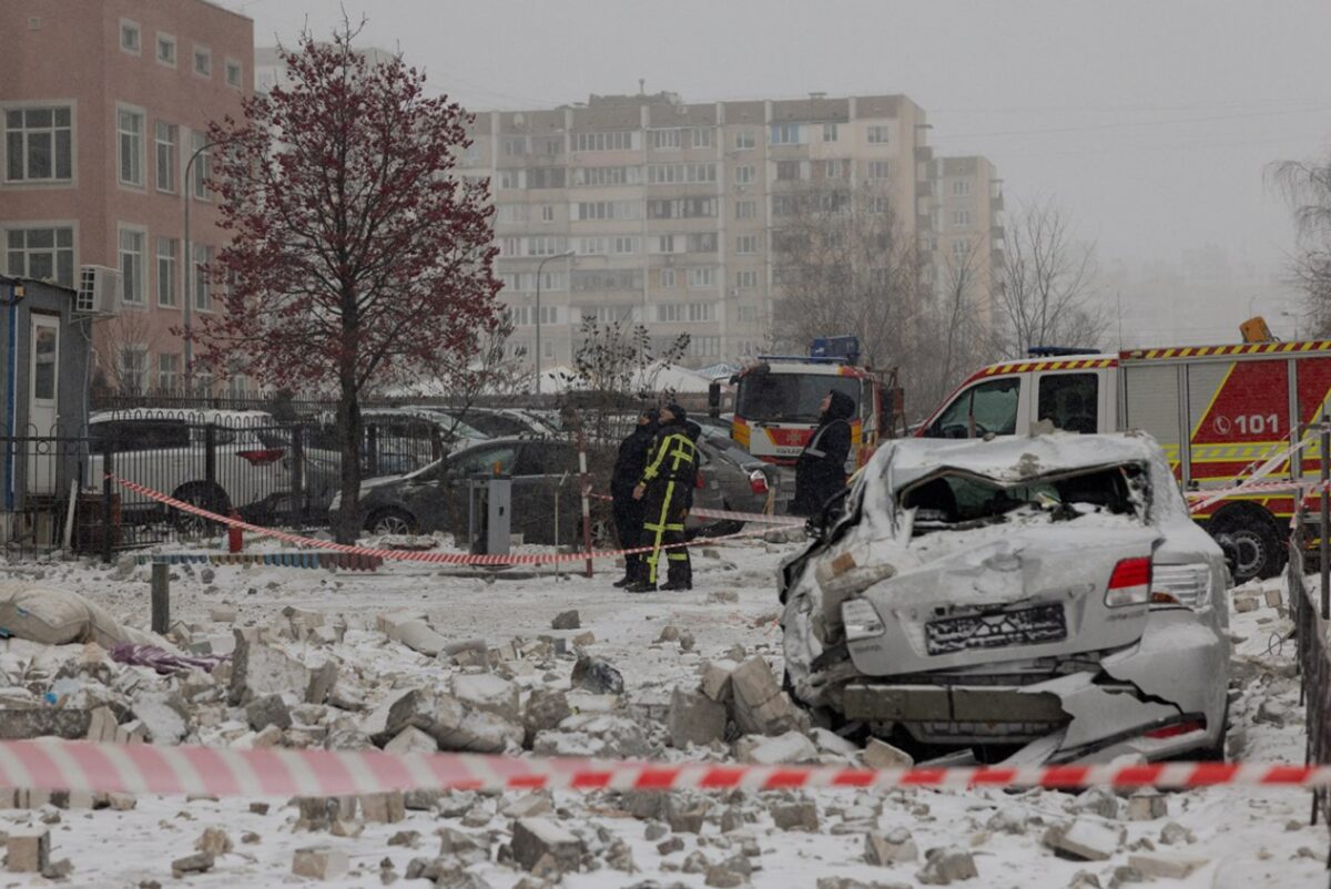Atac rusesc cu drone în Kiev. Alimentarea cu energie electrică şi apă a fost întreruptă
