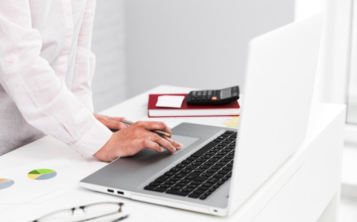 Pașii necesari pentru înființarea unei firme în 2026.  Cine nu poate deveni patron