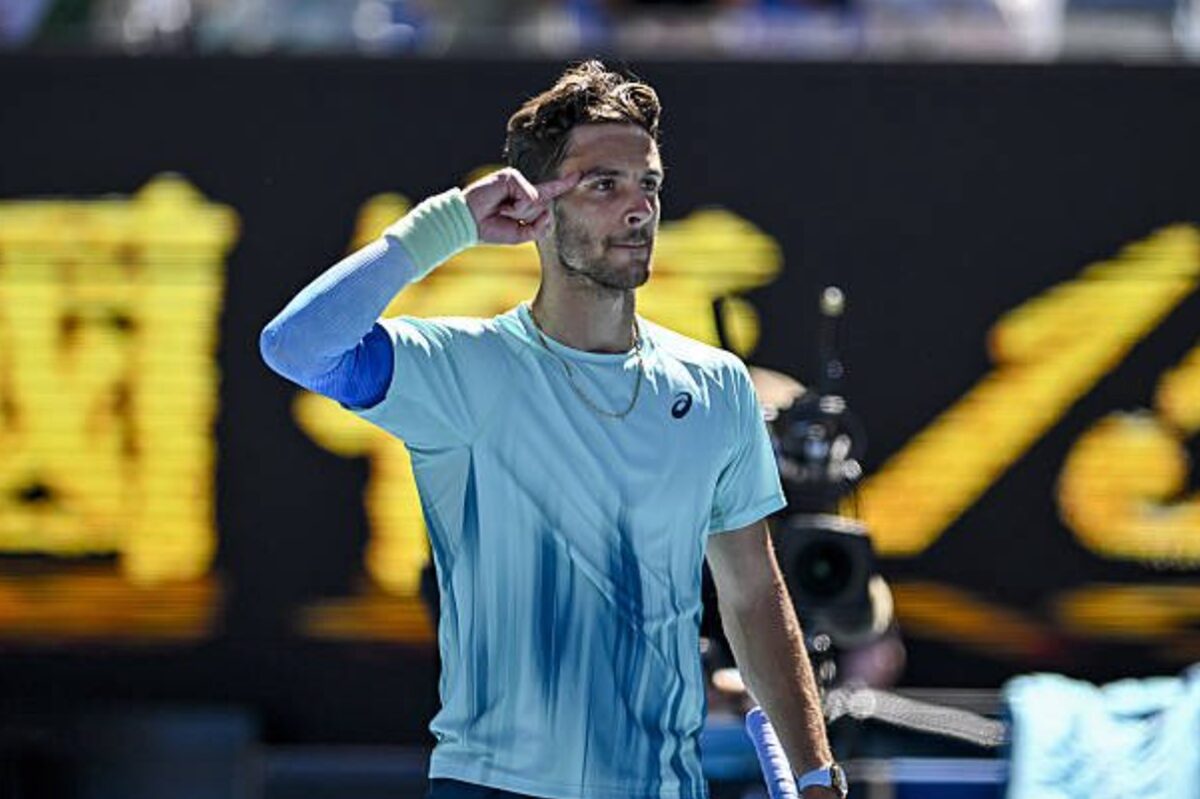 Lorenzo Musetti, în sferturi la Australian Open. Italianul va juca împotriva lui Djokovici