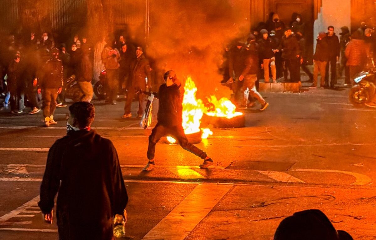 Proteste în Iran, tensiuni tot mai mari: 10.600 de arestări și peste 500 de morți în două săptămâni