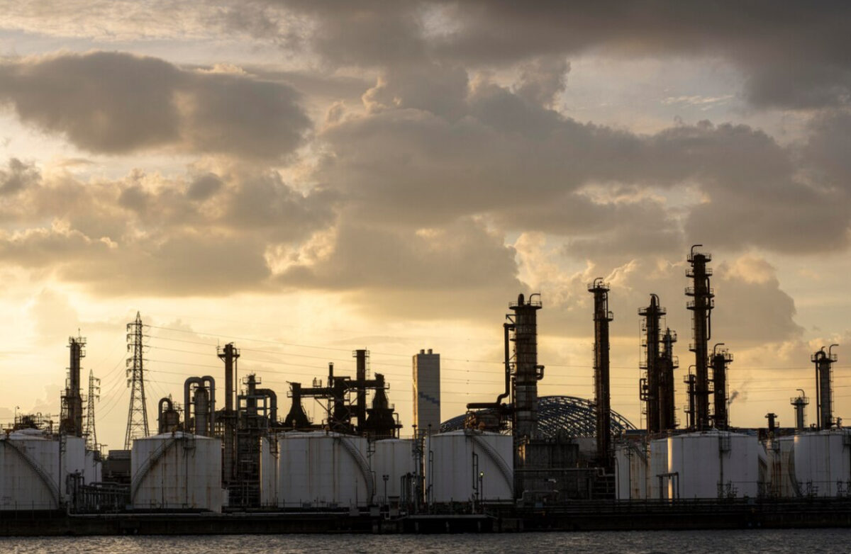 Rafinăria NIS din Serbia, deținută de Rusia și vizată de sancțiunile americane, își reia activitatea