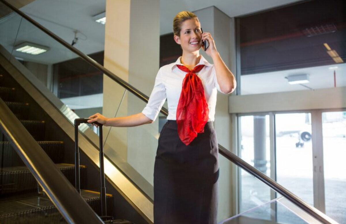 Angajați fără facultate, dar cu salarii de director. Domeniile în care experiența contează mai mult decât studiile