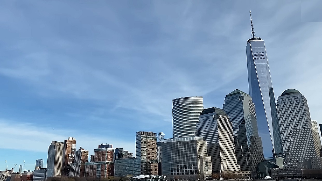 Ultimul turn din complexul World Trade Center începe să prindă contur după aproape 25 de ani