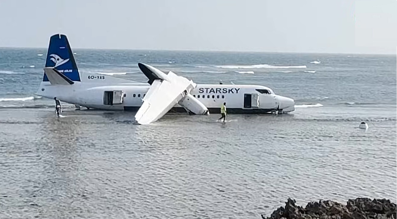 Un avion cu 55 de pasageri, salvat de la explozie în ultima clipă