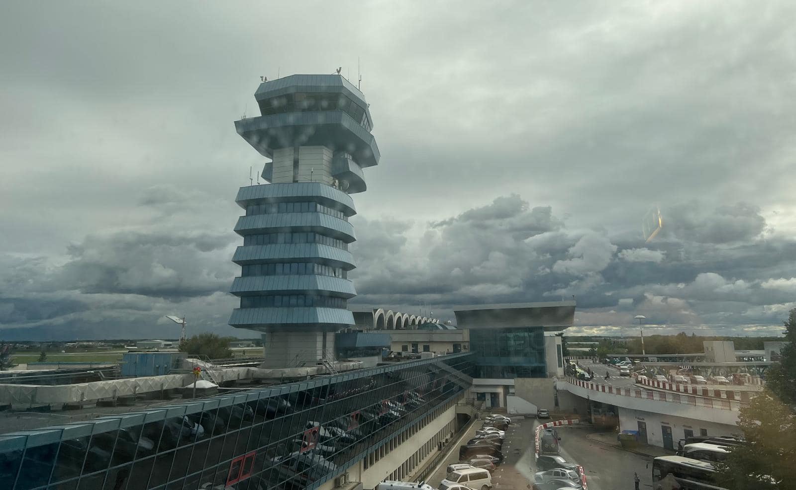 Documente false la Otopeni. Un cetățean străin încerca să ajungă în Grecia