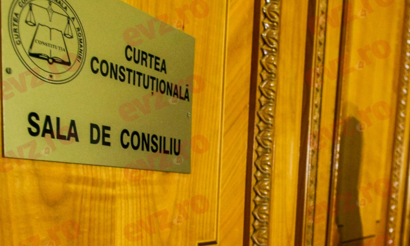 Scenariul revenirii lui Ilie Bolojan, ca premier, o utopie? Ce spune CCR