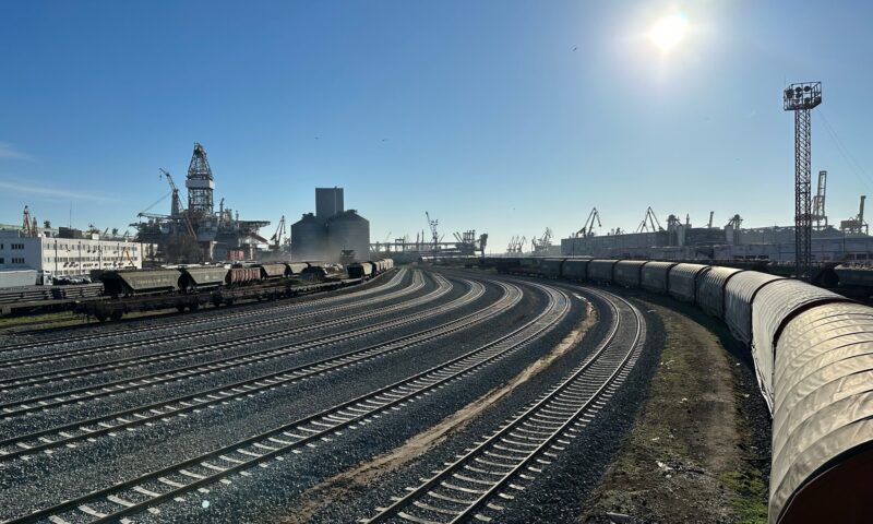 Cale ferată modernizată între Brașov și Sighișoara. Se va merge cu 160 km/h