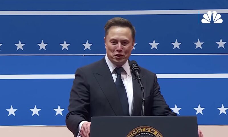 Elon Musk, primul trilionar din lume. SpaceX, evaluare de peste 2 trilioane $ după intrarea pe Nasdaq