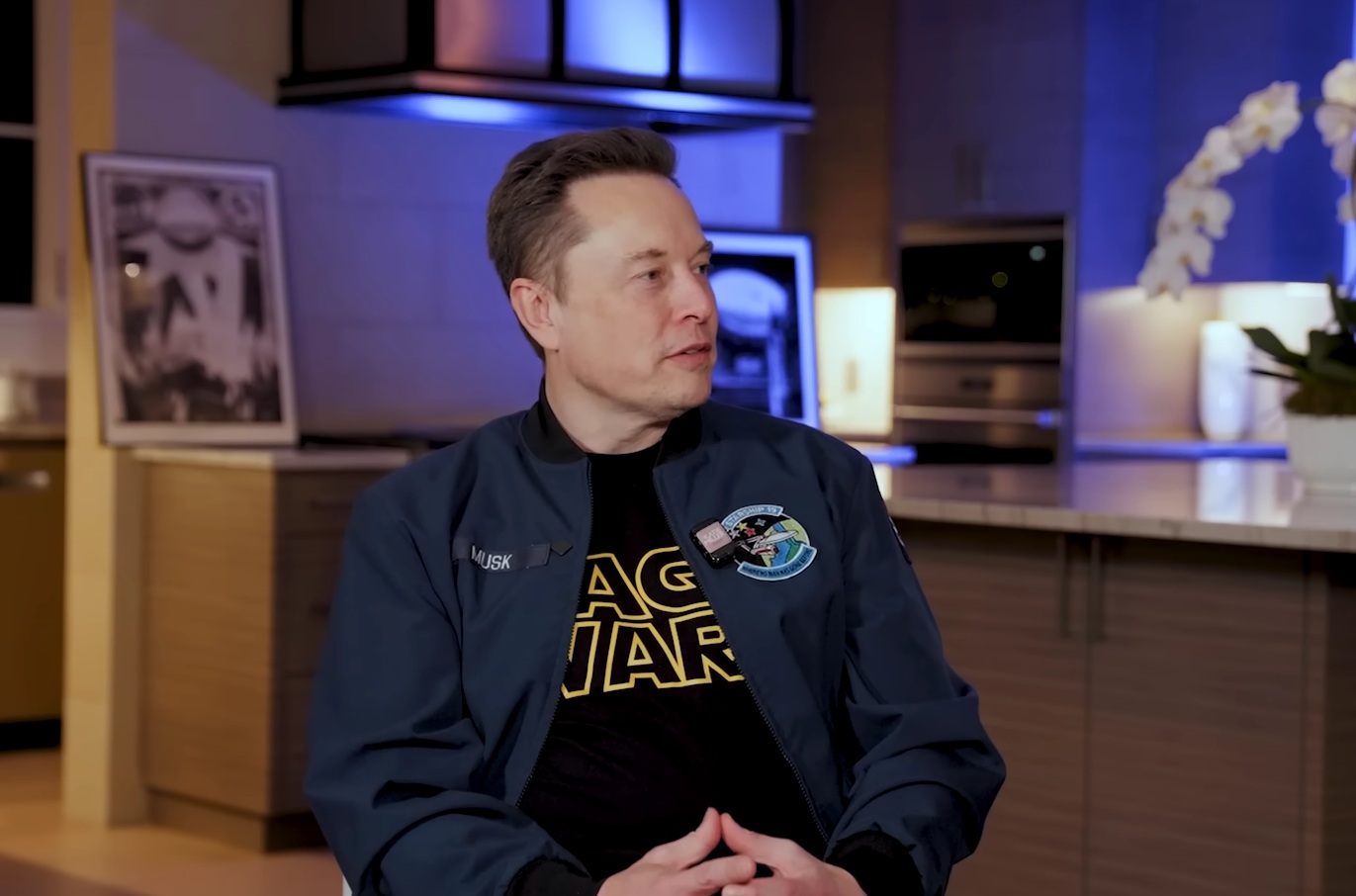 Elon Musk a devenit primul om din istorie cu o avere de peste 800 de miliarde de dolari