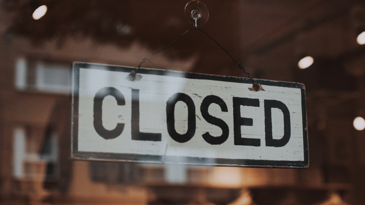 Criză, datorii și presiune fiscală. De ce închiderea firmei nu este mereu singura opțiune