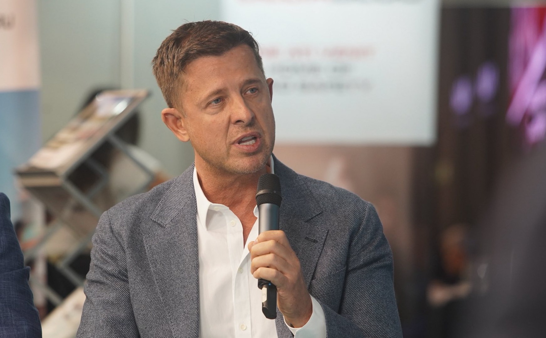 Ședința PNL: Hubert îl acuză pe Bolojan că a pornit un război împotriva lui Nicușor Dan: Am vrea să știm care e relația dvs. cu președintele României