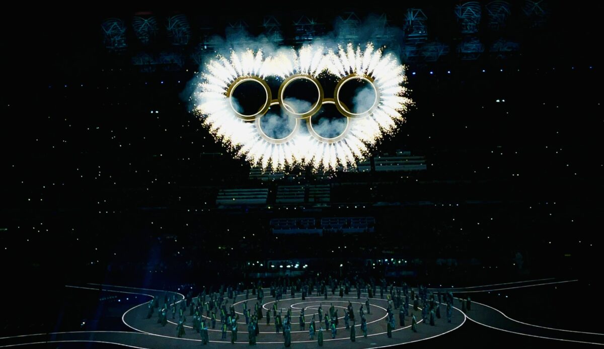 Jocurile Olimpice încep acolo unde vocile se amestecă. Milano și arta de a spune o poveste fără stridențe