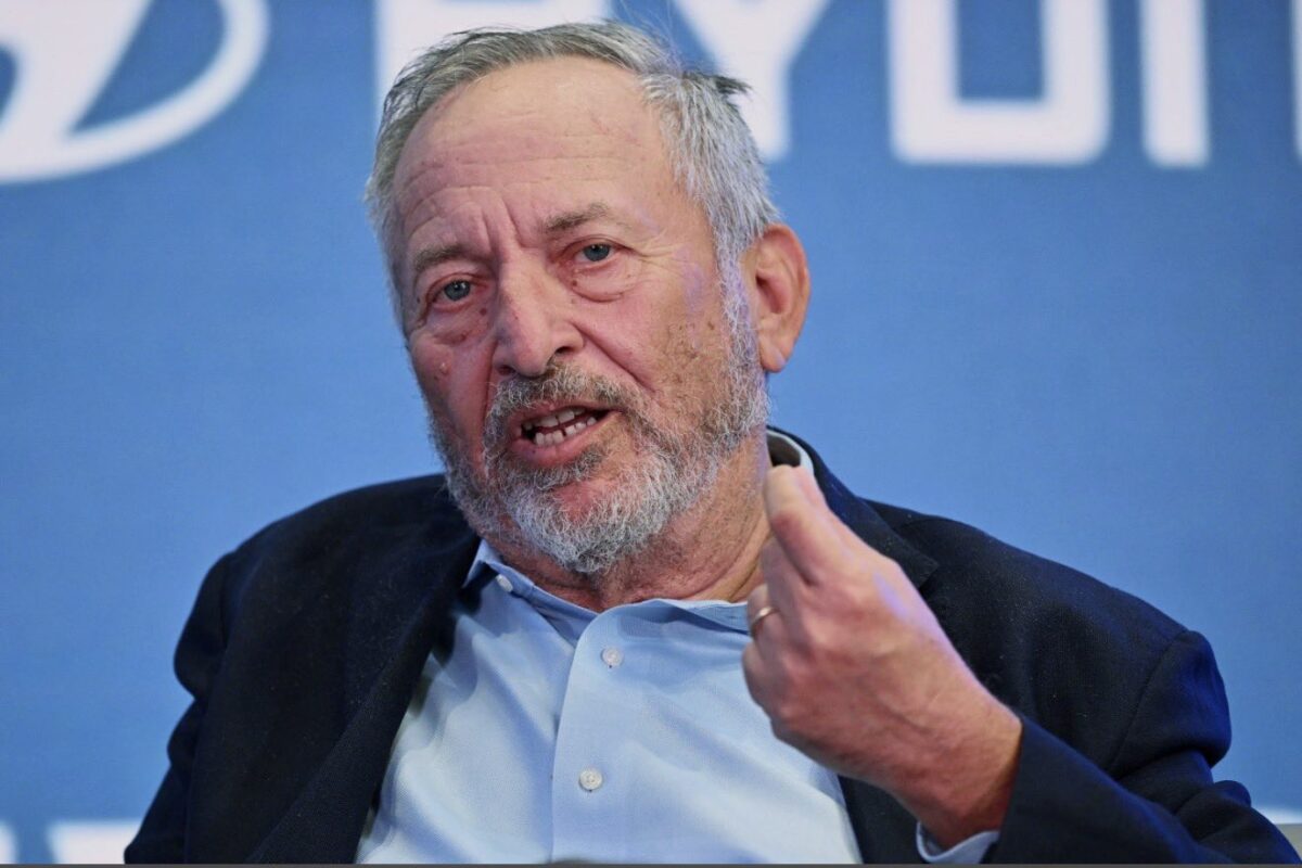 Un fost secretar al Finanțelor a demisionat din poziția de profesor la Harvard, după publicarea corespondenței cu Epstein