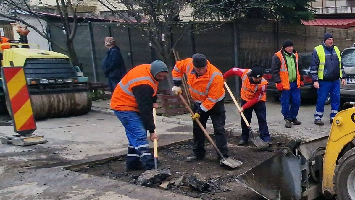 Străzile din Sectorul 4 vor fi reparate. Băluță promite lucrări durabile