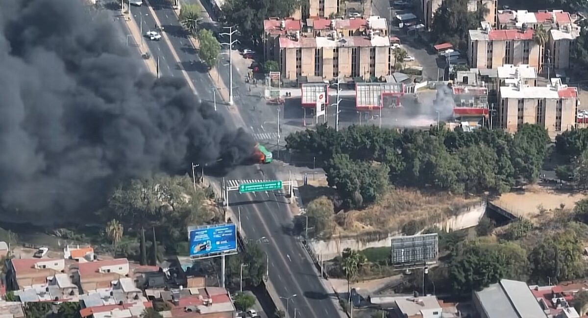 Incendii, blocaje și știri false după operațiunea contra lui El Mencho