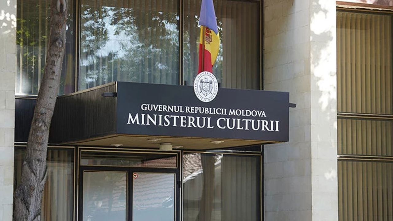 Ministerul Culturii reintroduce bursele după aproape 20 de ani. Ce condiții trebuie îndeplinite