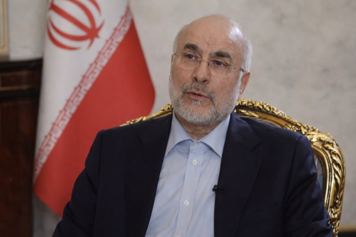 Diplomația secretă din spatele schimbării de direcție a lui Trump față de Iran