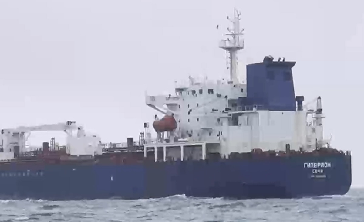 Petrolier rusesc in Canalul Manecii