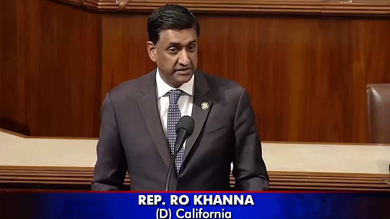 Familia Regală, acuzată că „nu a fost transparentă” în scandalul Epstein. Andrew Mountbatten-Windsor, chemat să răspundă întrebărilor în SUA