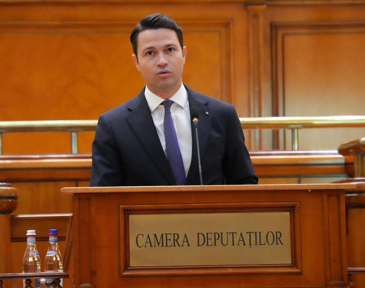 Robert Sighiartău