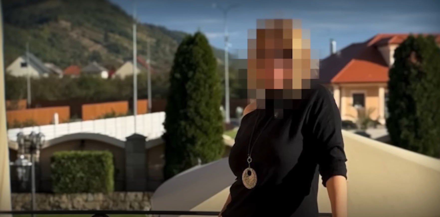 Românca sedusă și înșelată de „prințul moștenitor al Dubaiului”. Cazul, investigat de un an de DIICOT