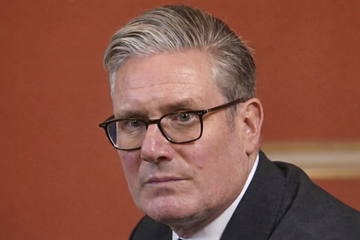 Alegeri cu miză națională în Marea Britanie: Starmer, provocat de Reform UK și Verzi